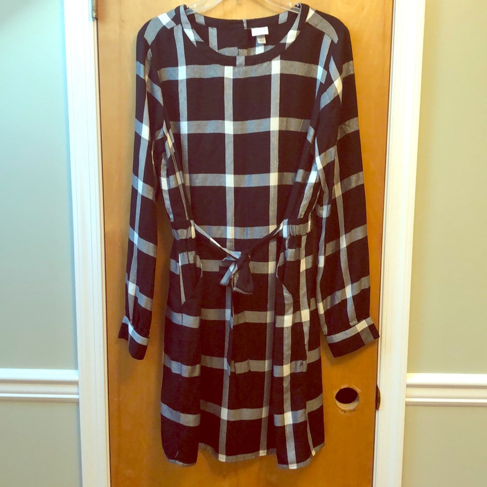 NWOT Plaid Tie Waist Dress